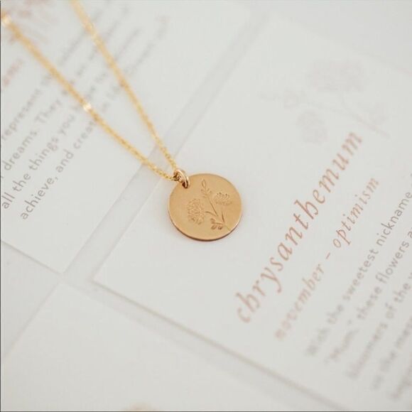 NEW November Chrysanthemum Birth Flower Necklace - Picture 2 of 11